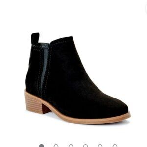 Time and Tru Women's Faux Suede Stretch Ankle Zipper Boots, 8.5